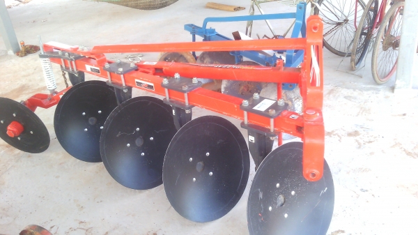 ขายผาน4ของL47  สวยยังไม่ได้ใช้งาน