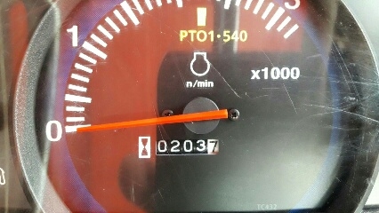 KUBOTA L 4708 SP (4WD) 2 เพลา สภาพใหม่สวยๆ ชั่วโมงใช้ งานน้อย สีเดิมทั้งคัน พร้อมชุดใบมีดดันหน้า โรตารี KUBOTA L 4708 SP (4WD) 2 เพลา สภาพใหม่สวยๆ ชั่วโมงใช้ งานน้อย สีเดิมทั้งคัน พร้อมชุดใบมีดดันหน้า โรตารี