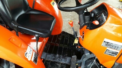 KUBOTA L 4708 SP (4WD) 2 เพลา สภาพใหม่สวยๆ ชั่วโมงใช้ งานน้อย สีเดิมทั้งคัน พร้อมชุดใบมีดดันหน้า โรตารี KUBOTA L 4708 SP (4WD) 2 เพลา สภาพใหม่สวยๆ ชั่วโมงใช้ งานน้อย สีเดิมทั้งคัน พร้อมชุดใบมีดดันหน้า โรตารี