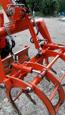 KUBOTA L 4708 SP (4WD) 2 เพลา สภาพใหม่สวยๆ ชั่วโมงใช้ งานน้อย สีเดิมทั้งคัน พร้อมชุดใบมีดดันหน้า และคีบอ้อย KUBOTA L 4708 SP (4WD) 2 เพลา สภาพใหม่สวยๆ ชั่วโมงใช้ งานน้อย สีเดิมทั้งคัน พร้อมชุดใบมีดดันหน้า และคีบอ้อย