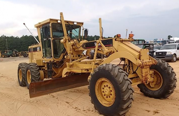 มาปลายเดือนตุลาคม 59 นี้ รถเกรดแคท CATERPILLAR 140H #2ZK0XXXX  มือสองนำเข้า สภาพสวยพร้อมใช้งาน