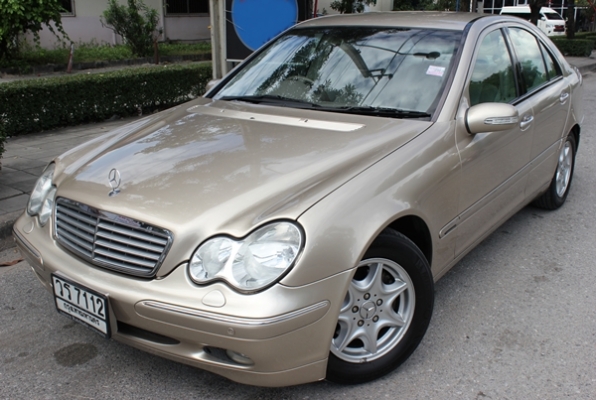 ปี 2003 BENZ C-CLASS, C180 โฉม W203 (ตาถั่ว) ปี 2003 BENZ C-CLASS, C180 โฉม W203 (ตาถั่ว)