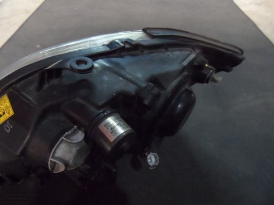 ไฟหน้ารถยนต์มือสอง โตโยต้า แฮริเออร์ ตัวแรก TOYOTA Harrier ของแท้นำเข้าจากญี่ปุ่น ไฟหน้ารถยนต์มือสอง โตโยต้า แฮริเออร์ ตัวแรก TOYOTA Harrier ของแท้นำเข้าจากญี่ปุ่น