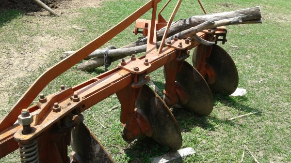 ขายตามสภาพพาน4ใบ21นิ้วใช้กับรถไถ34-36-47แรง