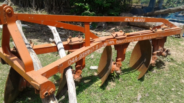 ขายตามสภาพพาน4ใบ21นิ้วใช้กับรถไถ34-36-47แรง