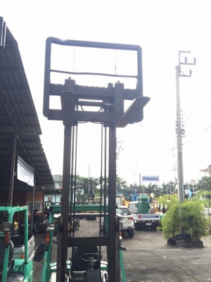 รถยก 2 ตัน MITSUBISHI รถนอกนำเข้าจากญี่ปุ่น ดีเซล เสา 3 เมตร เกียร์ธรรมดา รถยก 2 ตัน MITSUBISHI รถนอกนำเข้าจากญี่ปุ่น ดีเซล เสา 3 เมตร เกียร์ธรรมดา