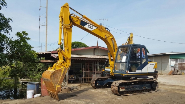 ขายด่วนรถแม็คโครKOBELCOSK100MARK///มาร์ทีชั่วโม่งทำงานน้อยแค่4,941ชั่วโม่งรถนอกนำเข้ายังไม่เคยใช้งานในเมืองไทยเลย