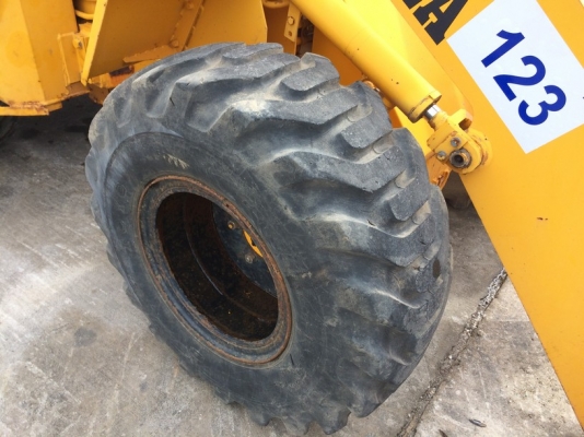 Furukawa FL30-1 บุ้งกี๋ 0.3 คิว นำเข้าจากญี่ปุ่น ไม่เคยใช้งานในไทย