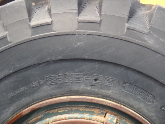 Kawasaki 85ZV ปี 2005 ใช้งาน 5 พันกว่าชม. แท้ ๆ จากญี่ปุ่น (ขนาดเทียบเท่า CAT 966F)