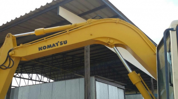 รถแบคโฮ KOMATSU PC60-6Z รถเก่าญี่ปุ่น ไม่เคยใช้งานในไทย เอวแน่น