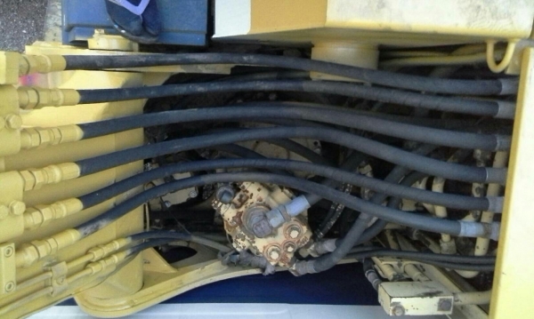 รถแบคโฮ KOMATSU PC60-6Z รถเก่าญี่ปุ่น ไม่เคยใช้งานในไทย เอวแน่น