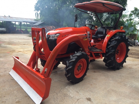 ขายรถไถคูโบต้า L4708 4WD2เพลา พร้อมอุปกรณ์ครบชุด ราคา 398,000 บาท สนใจติดต่อ 081-9136451 หรือ ขอดูรูปเพิ่มเติมทาง line:bow6451 ค่ะ