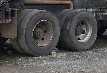 ขาย1,050,000บ ต่อรองได้ 12ล้อ ฮีโน่ เปอร์เฟียร์ FN2PRB-P11C-320 เกียร์ฟูลเลอร์ 2เพา ดั้มกะบะยาว 7ม.สภาพดีสวยพร้อมใช้ ทะเบียนพร้อมโอน ขาย1,050,000บ ต่อรองได้ 12ล้อ ฮีโน่ เปอร์เฟียร์ FN2PRB-P11C-320 เกียร์ฟูลเลอร์ 2เพา ดั้มกะบะยาว 7ม.สภาพดีสวยพร้อมใช้ ทะเบียนพร้อมโอน