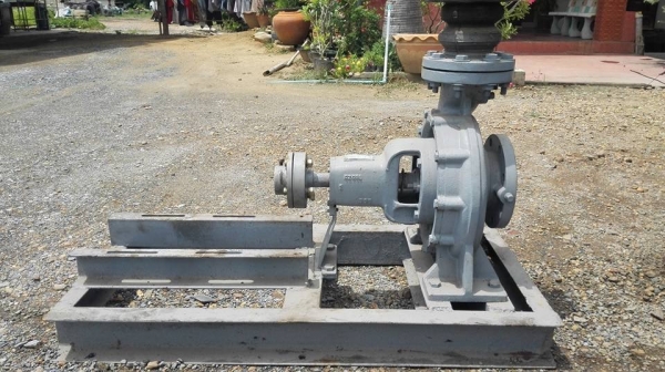 ** SOLD ** หัวปั้มหอยโข่งใบพัดทองเหลือง Ebara เข้า 4"- 3" นั่งแท่นเรียบร้อยสวยๆพร้อมใช้