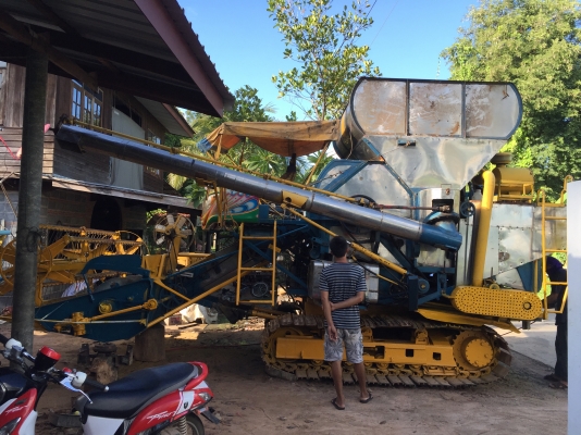 เครื่องจักรกลเกษตรหลุดจอง เครื่องจักรกลเกษตรหลุดจอง