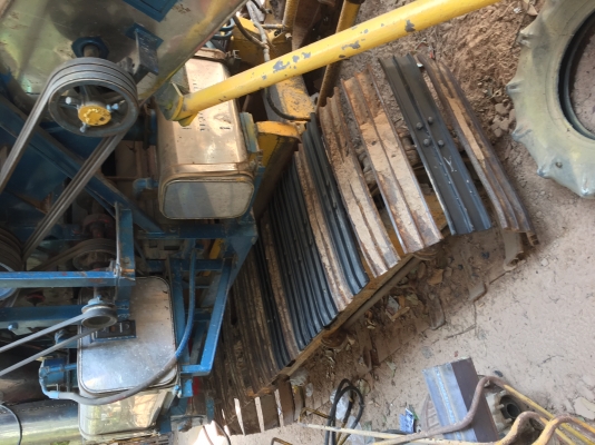 เครื่องจักรกลเกษตรหลุดจอง เครื่องจักรกลเกษตรหลุดจอง