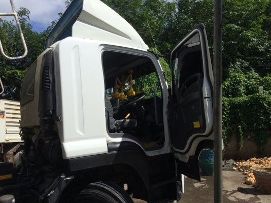 10 ล้อ ISUZU รุ่น 300 กระบะดั้ม 3 มิตร 10 ล้อ ISUZU รุ่น 300 กระบะดั้ม 3 มิตร