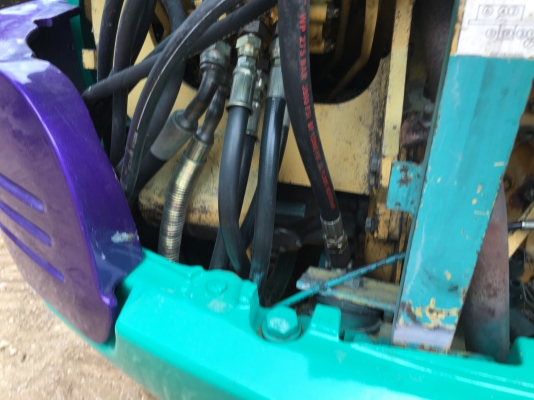 KOMATSU PC 30-7 ,ปั้มนิ้ว,คอนโทนสั้นน้ำมัน,โซ่ใหม่.   มีไลน์หัวกระแทกนำเข้าจากญี่ปุ่นแท้เอกสารอินวอย