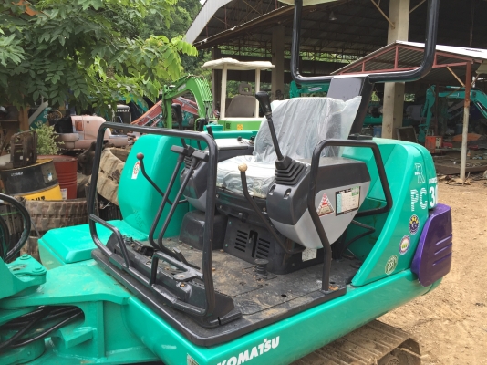 KOMATSU PC 30-7 ,ปั้มนิ้ว,คอนโทนสั้นน้ำมัน,โซ่ใหม่.   มีไลน์หัวกระแทกนำเข้าจากญี่ปุ่นแท้เอกสารอินวอย