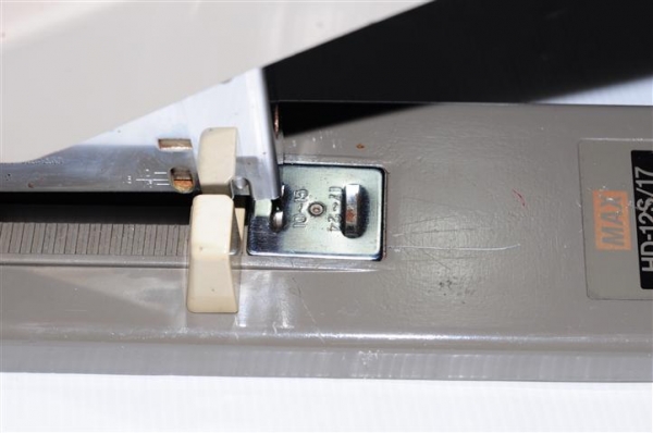 แม็กกระดาษตัวใหญ่รุ่นเก่าหายาก MAX HD-12S/17 MADE IN JAPAN