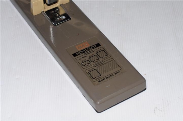 แม็กกระดาษตัวใหญ่รุ่นเก่าหายาก MAX HD-12S/17 MADE IN JAPAN