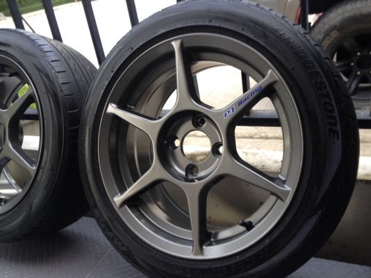 ล้อp1ขอบ15กว้าง7te35สะภาพดีสีสวยไม่คดไม่ดุ้งพร้อมยาง195/50/r15ปี13ดอกดีใช้ยาวๆ ล้อp1ขอบ15กว้าง7te35สะภาพดีสีสวยไม่คดไม่ดุ้งพร้อมยาง195/50/r15ปี13ดอกดีใช้ยาวๆ