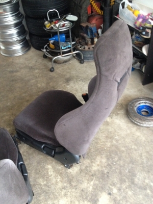 เบาะ200นวมแน่นพร้อมรางสะภาพดีตามรูป เบาะ200นวมแน่นพร้อมรางสะภาพดีตามรูป