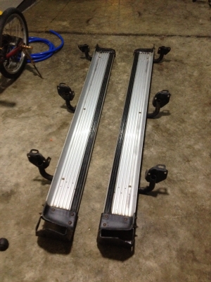 บรรไดข้าง pajaro โชกุน เดิมๆสะภาพดีไม่มีบุบพร้อมใช้