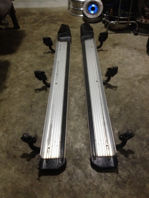 บรรไดข้าง pajaro โชกุน เดิมๆสะภาพดีไม่มีบุบพร้อมใช้