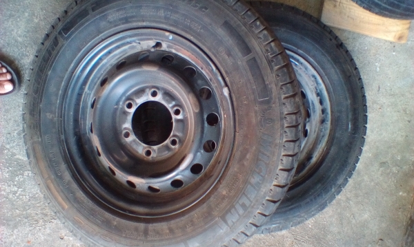 กะทะขอบ15-6รู ยางมิชลิน215/70/15ปี14 เหลือ1คู่ 1800บ. ราคานี้คุ้มครับ!!