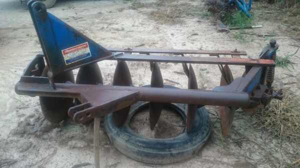 ขายผาน 6*20 ใส่กับรถ 28-36 แรง ใบเต็ม โครงสวยพร้อมใช้งาน ขายผาน 6*20 ใส่กับรถ 28-36 แรง ใบเต็ม โครงสวยพร้อมใช้งาน