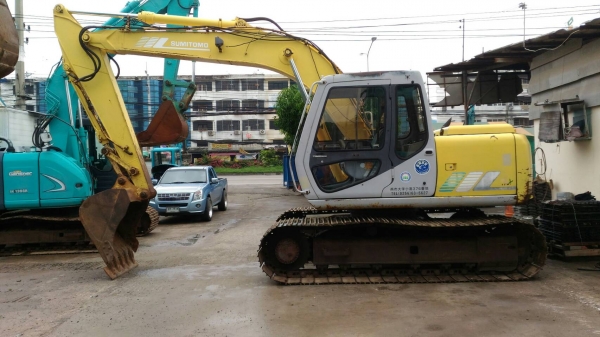 ขายค่ะ..SUMITOMO  SH120-A1  เก่าญี่ปุ่นแท้.....แทรค  70....มีลายแย๊ก....4,XXX..ชั่วโมง...เครื่องปั๊มแห้ง..โทร089-3818694ดวงนภา