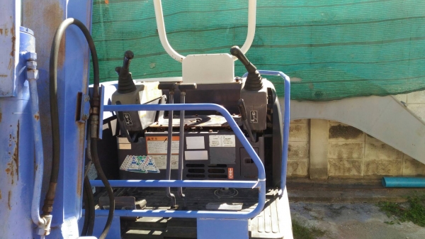 ขายค่ะ..MITSUBISHI  MM35T  มาใหม่เก่าญี่ปุ่นแท้.....1, XXX  ชั่วโมง....เครื่องปั๊มดี...ระบบคล่อง...ไฟฟ้าครบ...โทร089-3818694 ดวงนภา