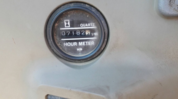 ขายKOBELCO SK115SR  มาใหม่...เก่าญี่ปุ่นแท้....แทรค  70... สภาพสวยมาก....เครื่องปั๊มแห้ง....ระบบคล่อง....โทร089-3818694  ดวงนภา