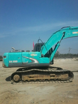 ขายรถแบ็คโฮ โกเบโก้ sk-200 super-x เอกสารอินวอย์ชุดจด รถสวยพี้อมใช้งาน