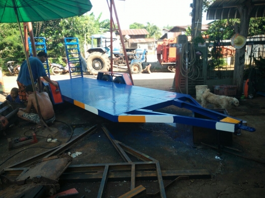 เหล็กสี่นิ้วขึ้นรถ68,70ได้ราคานี้สุดๆแล้วครับยางใหม่สี่เส้นครับ เหล็กสี่นิ้วขึ้นรถ68,70ได้ราคานี้สุดๆแล้วครับยางใหม่สี่เส้นครับ