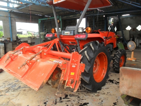 คูโบต้า รุ่น L3608DT