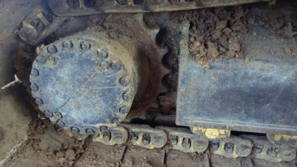 KOMATSU 1,390,000  บาท PC200-7 ทำงาน 16,300 ชม. เครื่องดี ปั้มดี (ไฟฟ้าครบ ช่วงล่างเต็ม )  เอกสารเล่มทะเบียน  รถอยู่ จ. บุรีรัมย์ 0815909917 ไอดีไลน์ 0815909917