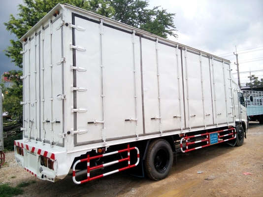 6 ล้อใหญ่  *Euro.2*  HINO MEGA  FG1J 220 แรงม้า * ยาว 7.20 ม.* รถสวยเดิม+สวยจริง * รถห้างแท้ * มีเล่มพร้อมโอน *