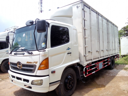 6 ล้อใหญ่  *Euro.2*  HINO MEGA  FG1J 220 แรงม้า * ยาว 7.20 ม.* รถสวยเดิม+สวยจริง * รถห้างแท้ * มีเล่มพร้อมโอน *