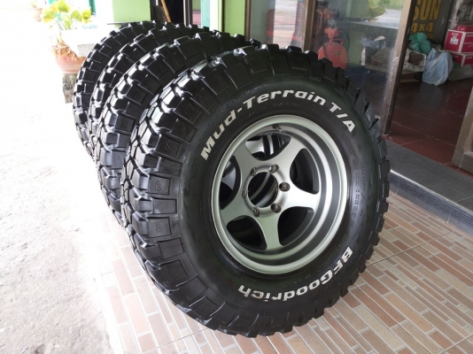 ล้อแท้ WEDS ADVENTURE 16x8 พร้อมยาง BF goodrich MUD KM2 285/75/16 สวยมาก