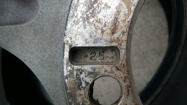 ล้อแท้ WEDS ADVENTURE 16x8 พร้อมยาง BF goodrich MUD KM2 285/75/16 สวยมาก