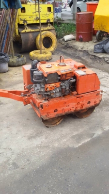 ขายรถบดดินตาม MIKAZA ขนาด 1 ตัน