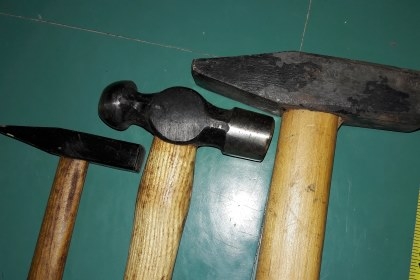 ขายค้อนตีกิ๊บMade in Germany.600กรัมงานใหม่เก่าเก็บ เก็บไม่ดีมีสนิมผิวสีลอก ขายค้อนตีกิ๊บMade in Germany.600กรัมงานใหม่เก่าเก็บ เก็บไม่ดีมีสนิมผิวสีลอก