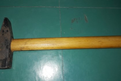 ขายค้อนตีกิ๊บMade in Germany.600กรัมงานใหม่เก่าเก็บ เก็บไม่ดีมีสนิมผิวสีลอก ขายค้อนตีกิ๊บMade in Germany.600กรัมงานใหม่เก่าเก็บ เก็บไม่ดีมีสนิมผิวสีลอก