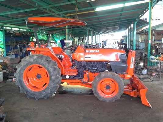 ขายครับ4508พร้อมใช้งานดันหน้าผาน6ยู่ไกลมีรถขนส่ง