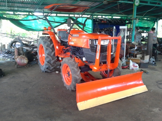 ขายครับ4508พร้อมใช้งานดันหน้าผาน6ยู่ไกลมีรถขนส่ง