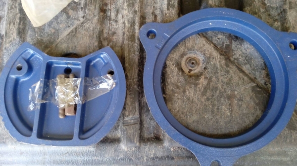 ขายฐานหมุนปากกาขนาด6"-8"Record made in England.เก่าเก็บ