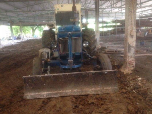 ขายรถไถ300000พร้อมใช้