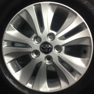 แม็กป้ายแดงปี16 TOYOTA HILUX Revo ขอบ 16 พร้อมยางป้ายแดง แม็กป้ายแดงปี16 TOYOTA HILUX Revo ขอบ 16 พร้อมยางป้ายแดง